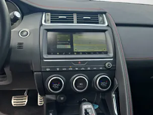 Jaguar E-Pace 2.0 T 250 First Edition AWD