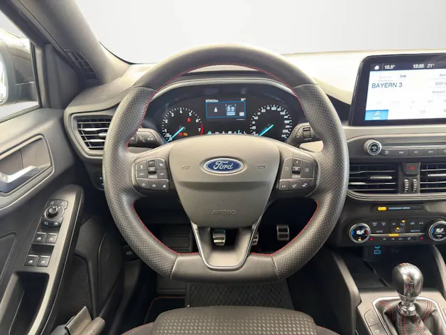 Ford Focus Station Wagon 1.0i EcoB Hybrid 155