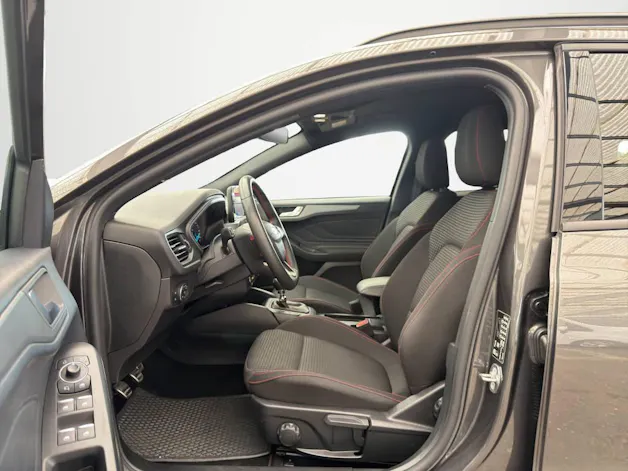 Ford Focus Station Wagon 1.0i EcoB Hybrid 155
