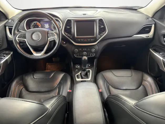 Jeep Cherokee 2.2 CRD 200 Overland AWD
