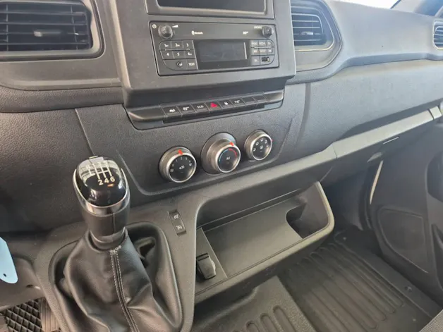 Renault MASTER DCI 135