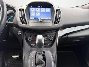 FORD Kuga 2.0 TDCi 180 ST-Line FPS