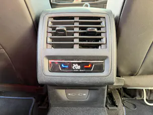 VW Golf 2.0 TSI R DSG 4Motion R Performance