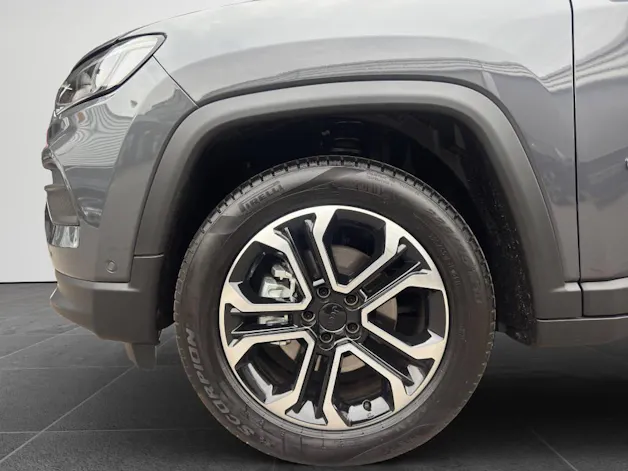 Jeep Compass 1.5 Turbo Swiss Limited Plus