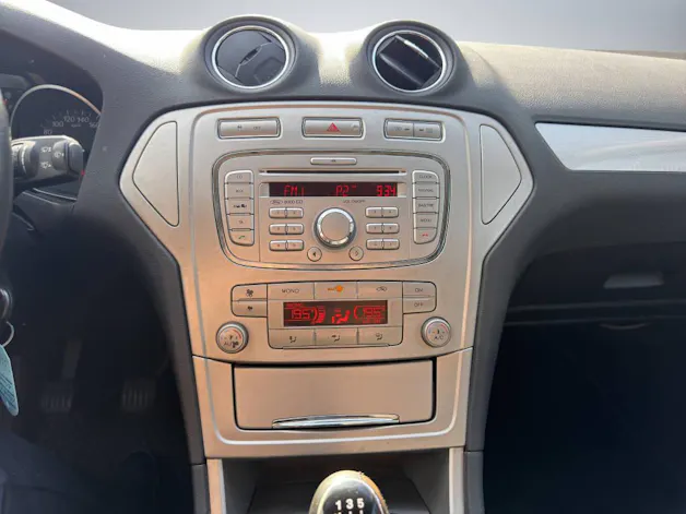 Ford MONDEO 2.0I CARVING