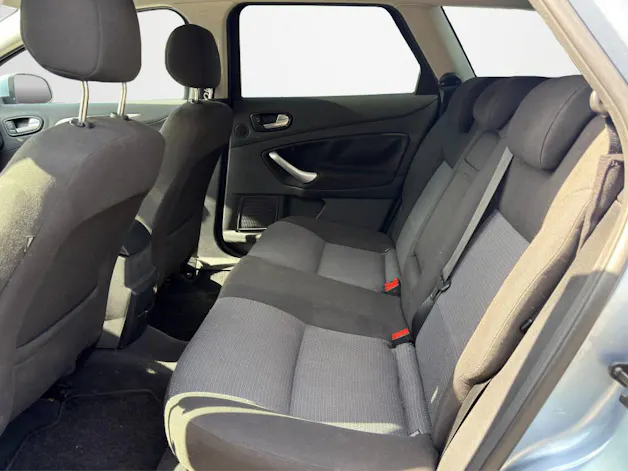 Ford MONDEO 2.0I CARVING