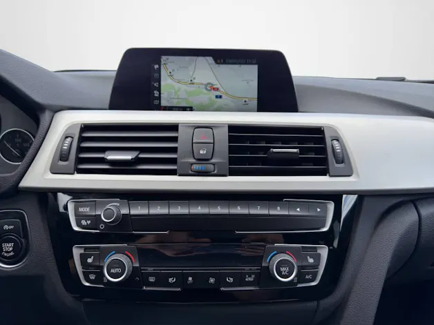 BMW 320d Touring xDrive
