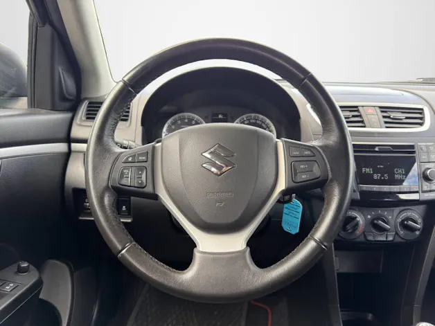 Suzuki Swift 1.2 Piz Sulai 4x4