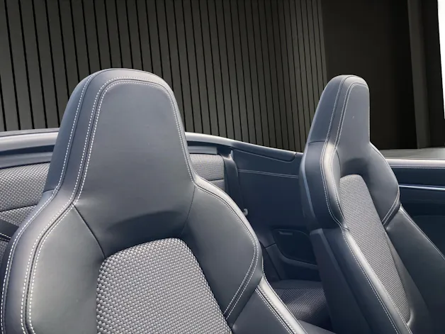 Porsche 911 Carrera 4S Cabriolet