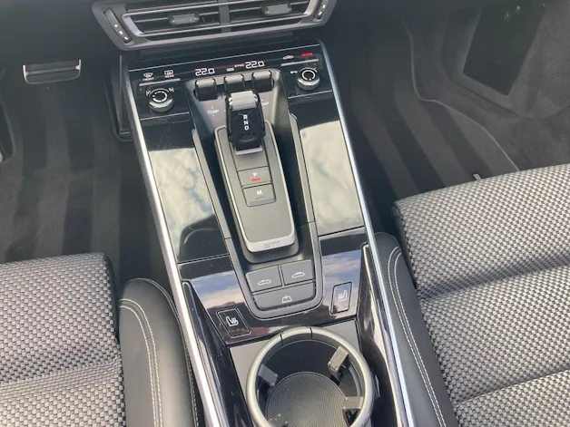 Porsche 911 Carrera 4S Cabriolet