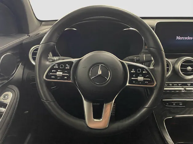 MERCEDES-BENZ GLC 200 Night Star Coupé