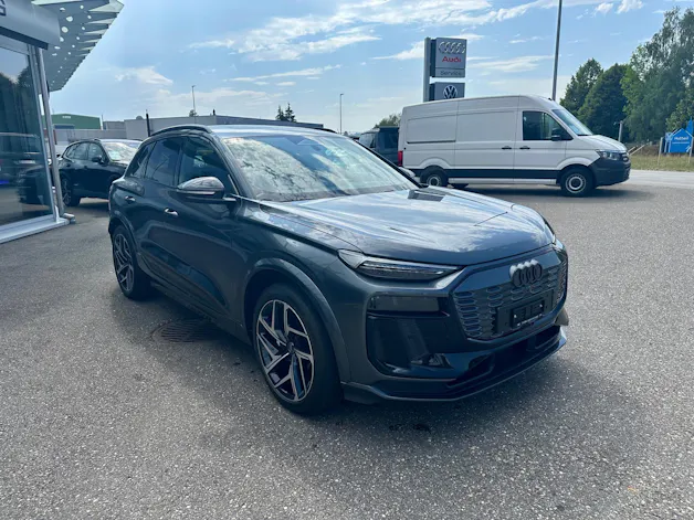Audi SQ6 e-tron quattro