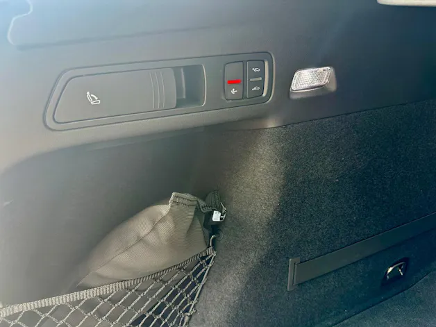 Audi SQ6 e-tron quattro