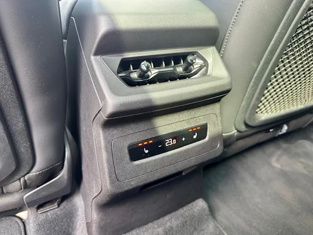 Audi SQ6 e-tron quattro