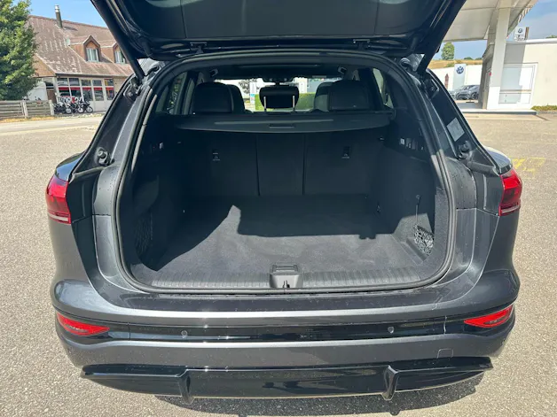 Audi SQ6 e-tron quattro