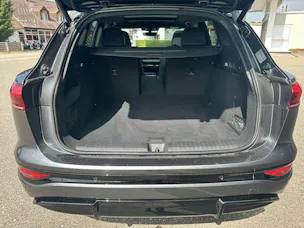 AUDI SQ6 e-tron quattro