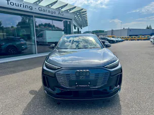 AUDI SQ6 e-tron quattro