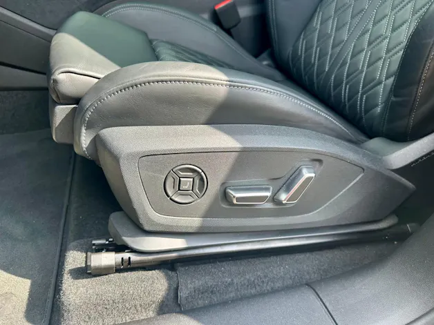 Audi SQ6 e-tron quattro