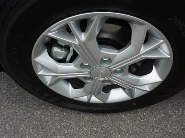 KGM -SsangYong Tivoli 1.5TGDI Steel4WD A