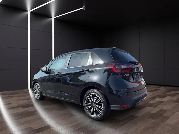 Honda Jazz 1.5i-MMD Advance E-CVT