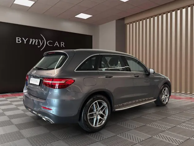 Mercedes-Benz GLC 250 AMG Line 4Matic 9G-Tronic