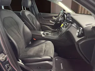 MERCEDES-BENZ GLC 250 AMG Line 4Matic 9G-Tronic