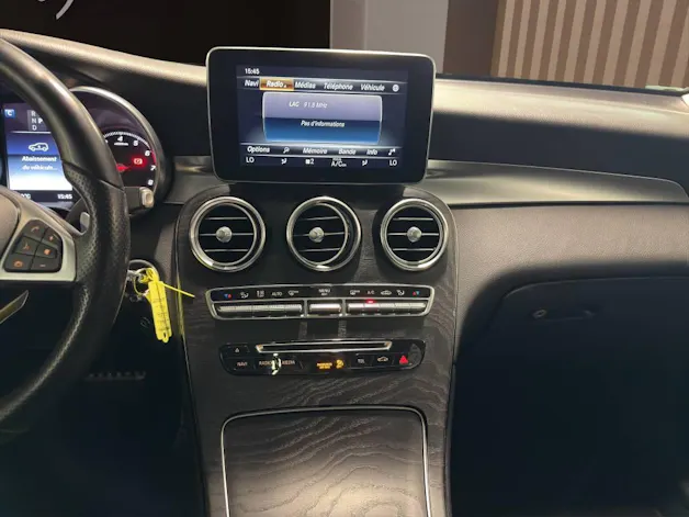 Mercedes-Benz GLC 250 AMG Line 4Matic 9G-Tronic
