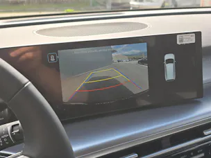 HYUNDAI Ioniq 9 110kWh Amplia 4WD