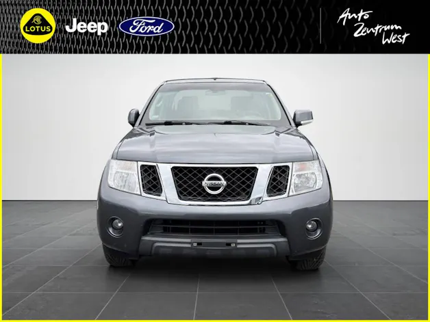 NISSAN Navara 2.5 dCi Double Cab SE