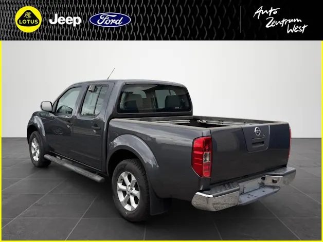 NISSAN Navara 2.5 dCi Double Cab SE