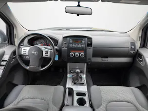 NISSAN Navara 2.5 dCi Double Cab SE