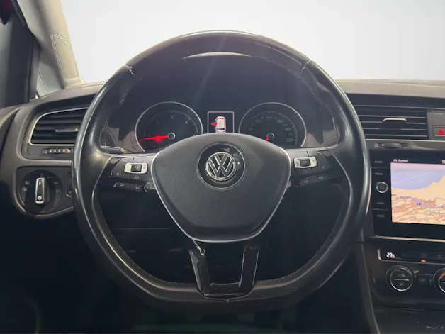 VW Golf VII Variant 1.6 TDI Comfortline