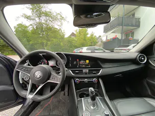 ALFA ROMEO Giulia Super 2.0 AUTOMATIC