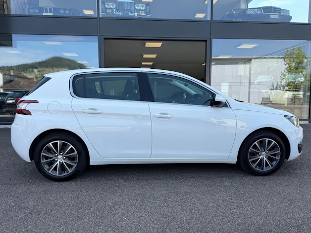 Peugeot 308 1.6 THP Allure
