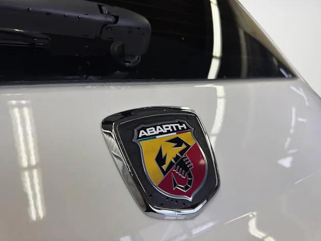 Fiat 500 Abarth 1.4 T-Jet 135 Custom