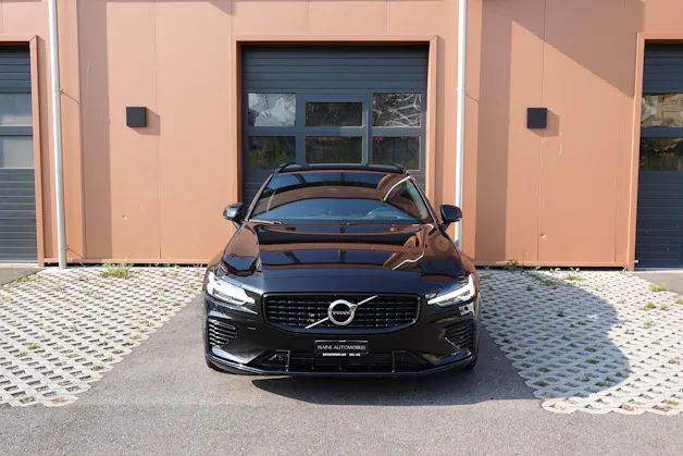 Volvo V60 T6 eAWD Twin Engine * CH Véhicule * Harman Kardon * Sièges Electrique chauffants * Volant chauffant * Caméra recul*