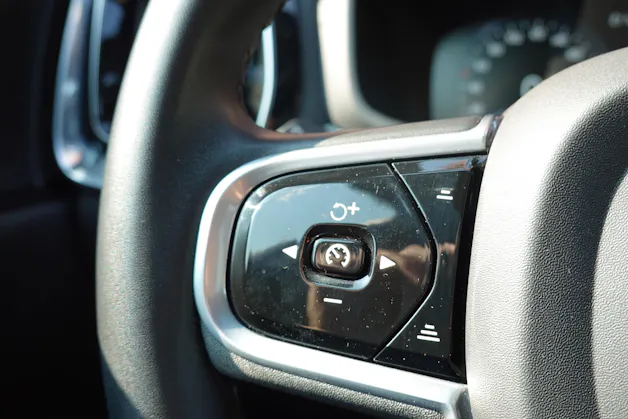 Volvo V60 T6 eAWD Twin Engine * CH Véhicule * Harman Kardon * Sièges Electrique chauffants * Volant chauffant * Caméra recul*