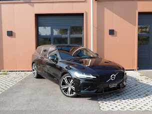 Volvo V60 T6 eAWD Twin Engine * CH Véhicule * Harman Kardon * Sièges Electrique chauffants * Volant chauffant * Caméra recul*