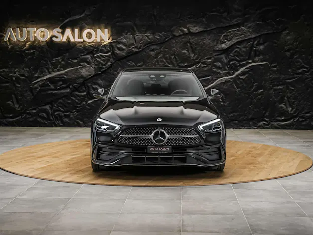 MERCEDES-BENZ C 300 d AMG Line *20" Felgen*Abstandsregler*AHK*