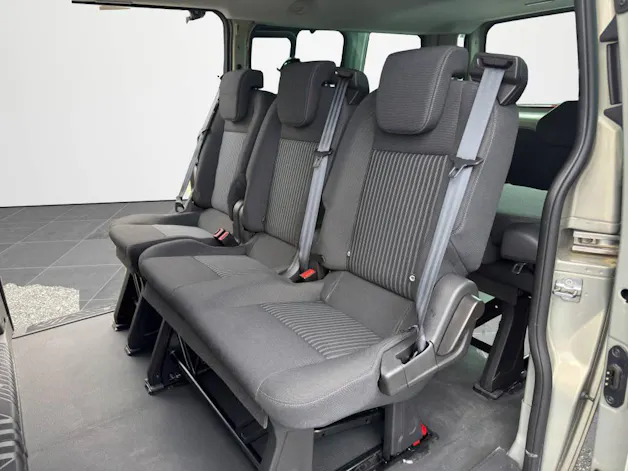 Ford Transit Custombi 300 L2 2.2 TDCi 125 Tren