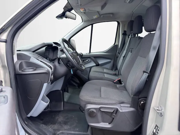 Ford Transit Custombi 300 L2 2.2 TDCi 125 Tren