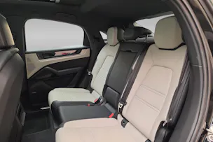 PORSCHE Cayenne Coupé E-Hybrid