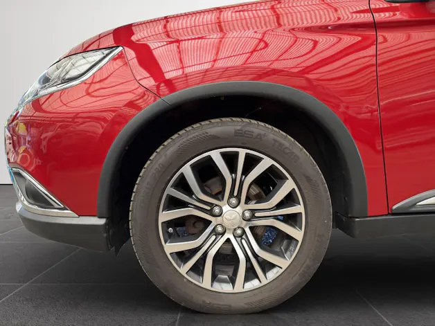 Mitsubishi Outlander 2.2 DID Style Anniversary