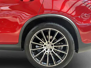 MERCEDES-BENZ GLC 43 AMG 4Matic 9G-Tronic