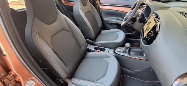 Toyota Aygo X 1.5 VVT-i HSD Style