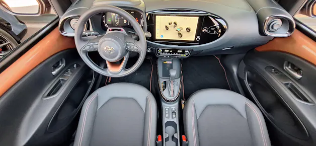 Toyota Aygo X 1.5 VVT-i HSD Style