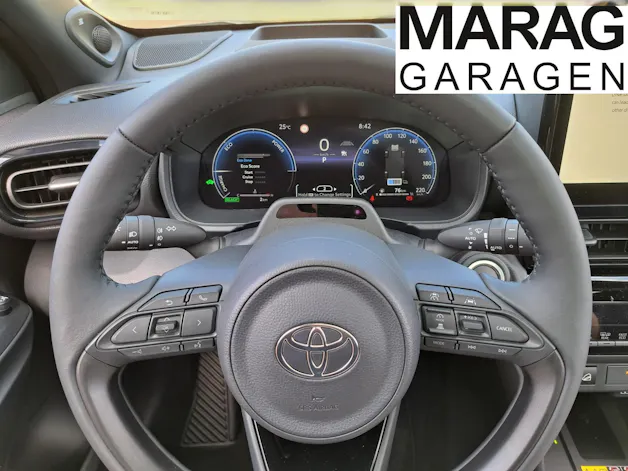 Toyota Yaris Cross 1.5 VVT-i HSD Premium AWD-i