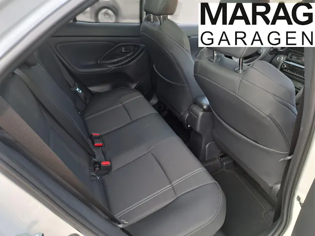 Toyota Yaris Cross 1.5 VVT-i HSD Premium AWD-i
