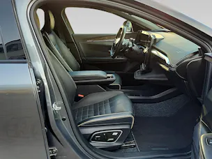 RENAULT Mégane E-Tech iconic