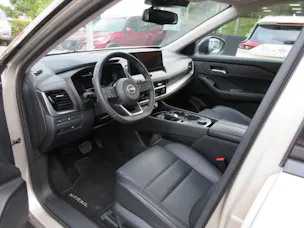 Nissan X-Trail 1.5 VC-T N-Trek e-4orce 7P